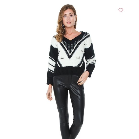 LINE + DOT HELENA SWEATER - Size: Small - Picture 2 of 6